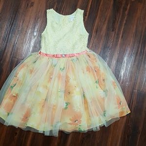 Girls spring dress size 8